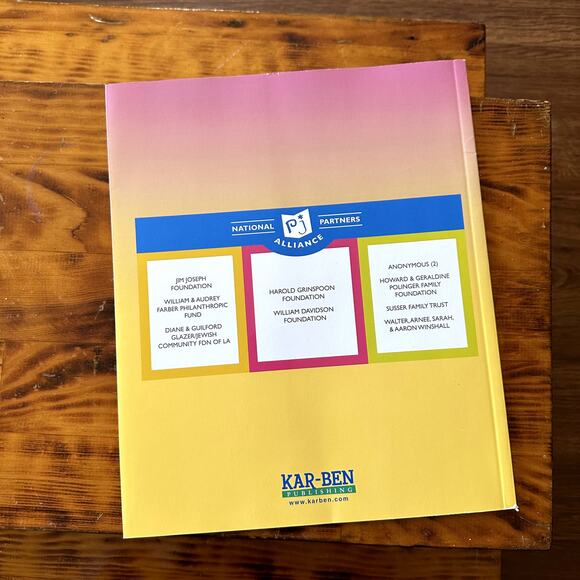 PJ Library Bim And Bom A Shabbat Tale Jewish Paperback Book - Picture 7 of 8